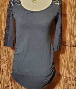 Ambiance Maternity Long sleeved Top size M